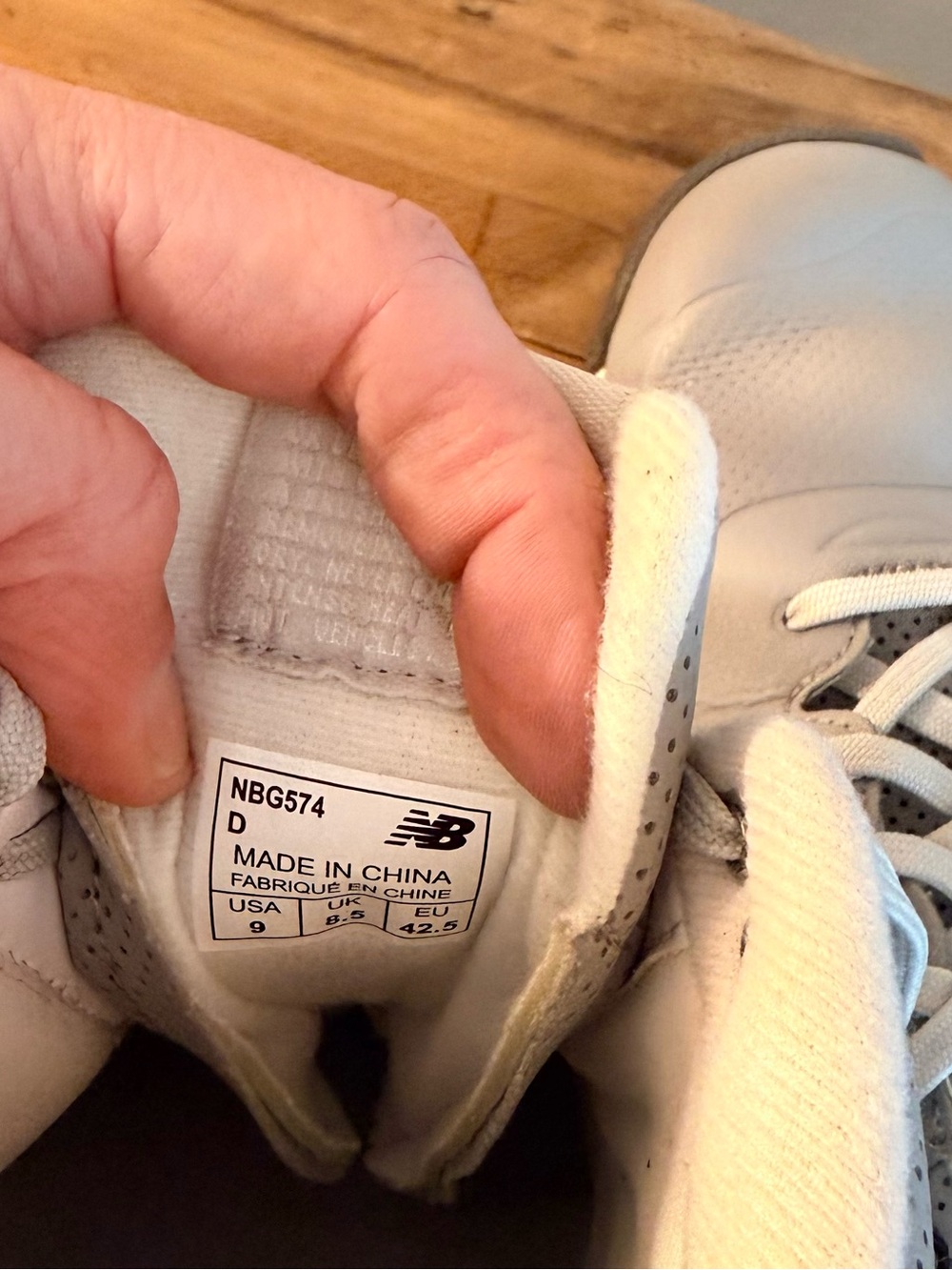 New Balance Men’s Gray Leather Golf Shoes - Picture 6 of 6